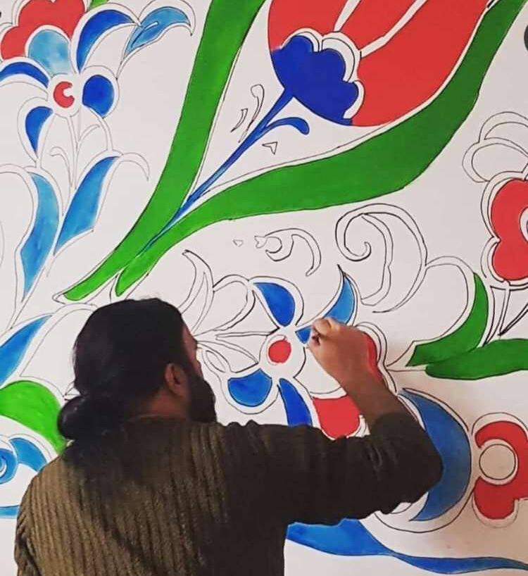 Konya’da gazetecilik mesleğinin stresini duvarlara resim yaparak atıyor 6